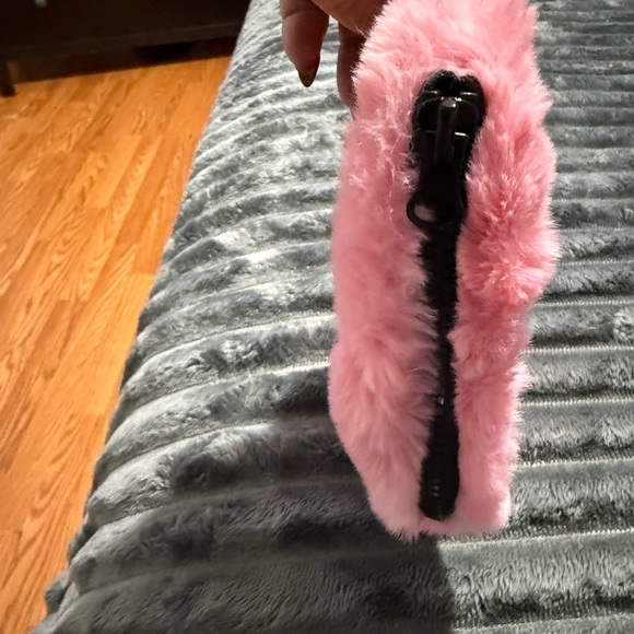 Apparis Pink Faux Fur Clutch - Picture 2 of 4
